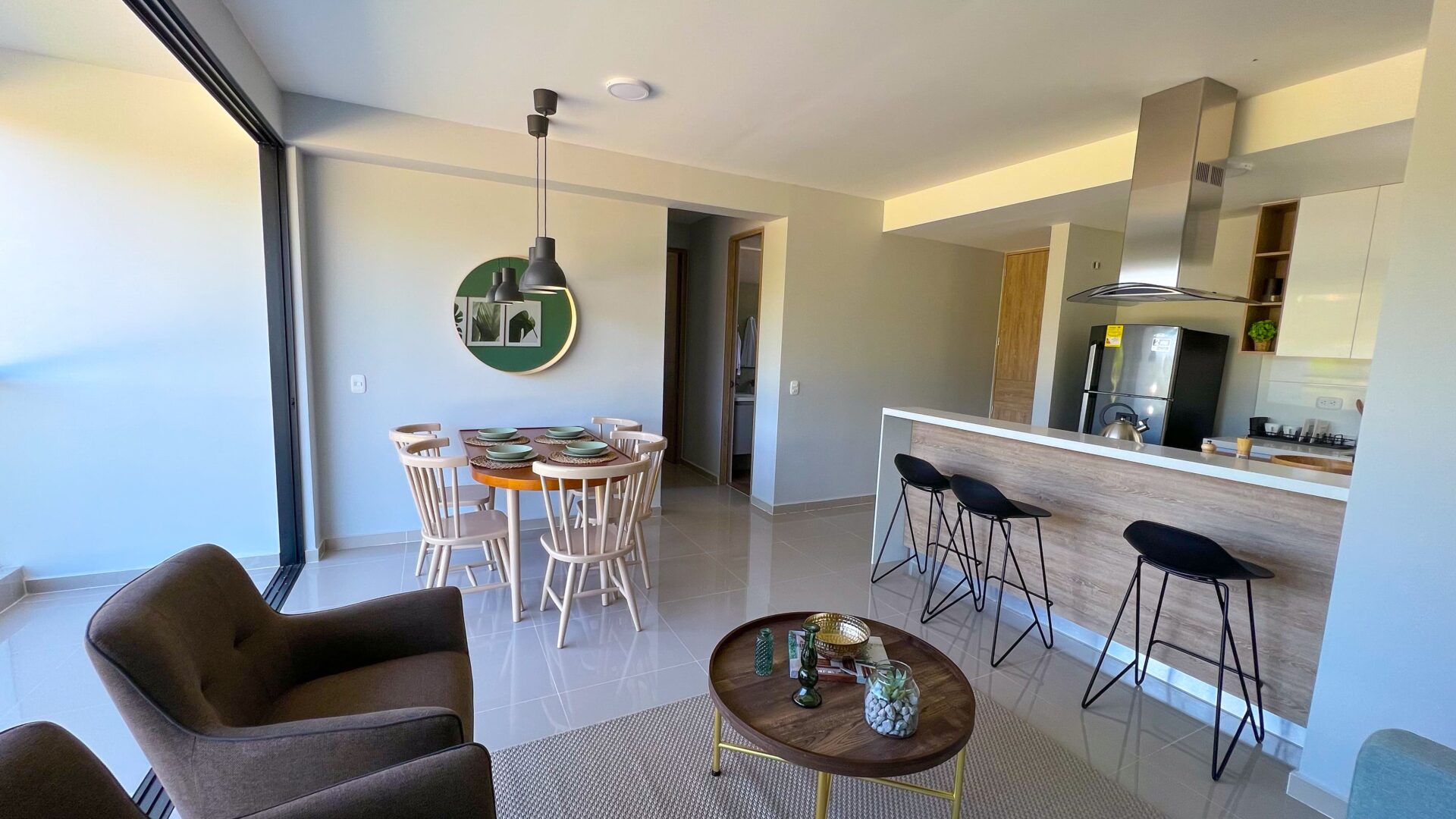 73DE1AAD-0098-42CF-801F-61429710AAA8