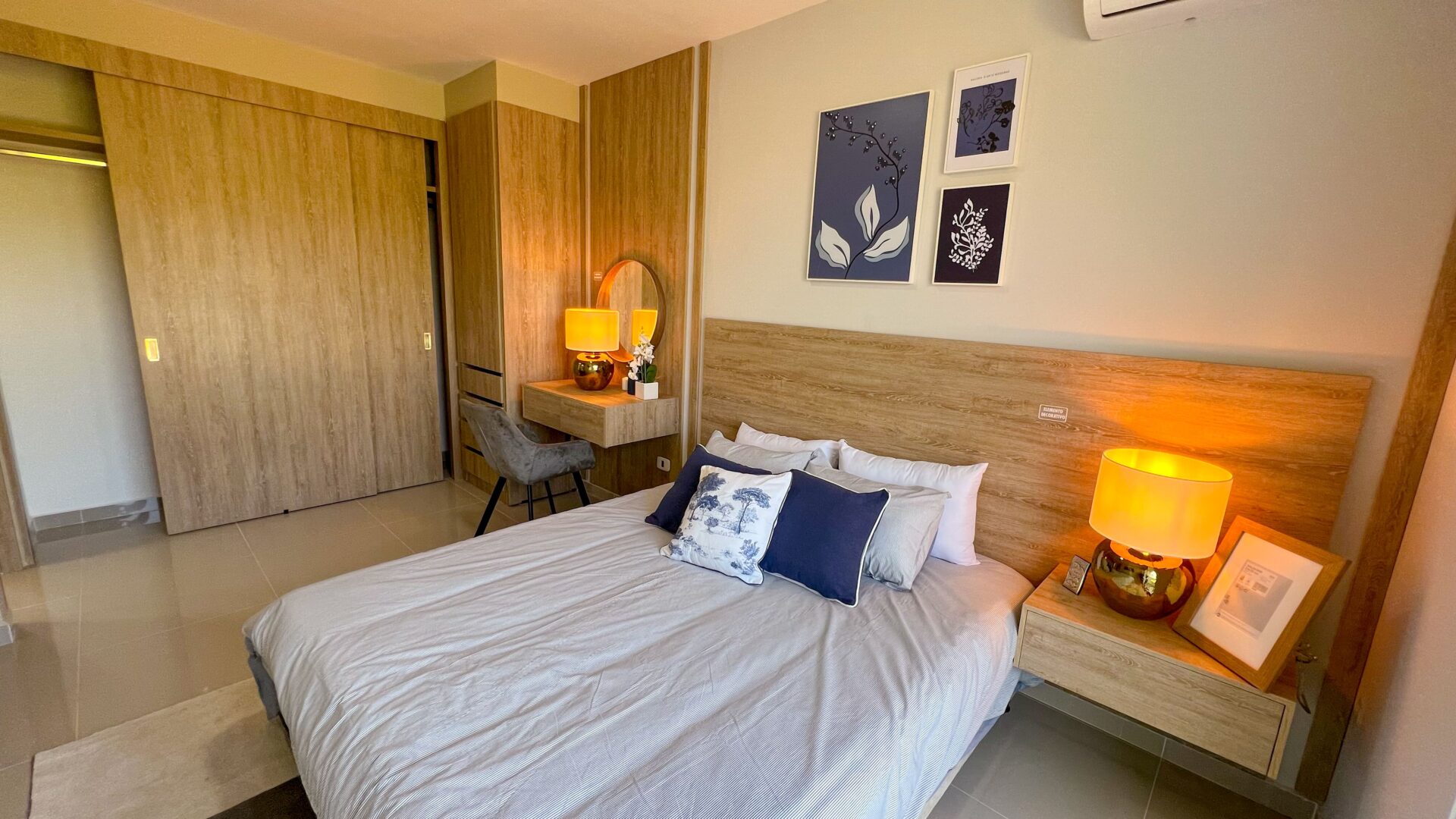 F20E2850-4513-4EC7-A6FC-AB9FAC3E17E2