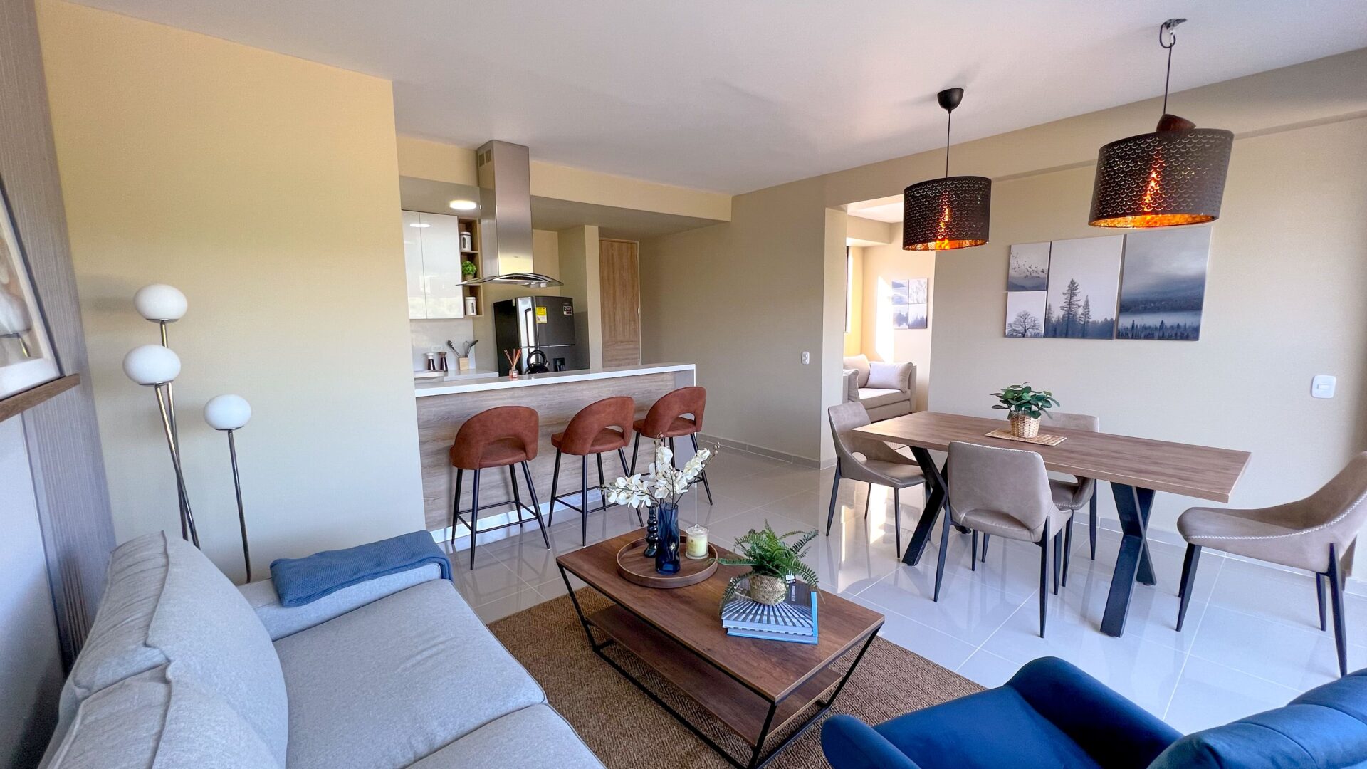 F9F9AE04-D628-44CC-A263-6A521CAE6A9A